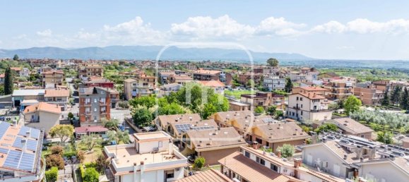 6 bedrooms House in Rome, Italy No. 372122 9