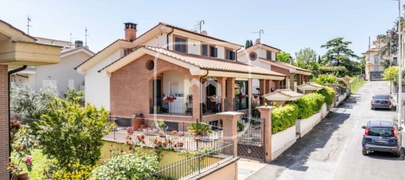 6 bedrooms House in Rome, Italy No. 372122 6