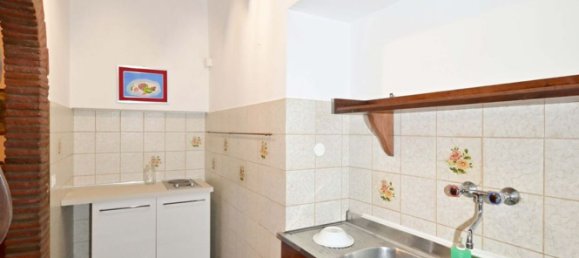 Apartamento de 10 habitaciónes en Cortona, Italy No. 44985 13