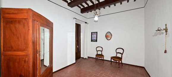 Apartamento de 10 habitaciónes en Cortona, Italy No. 44985 9