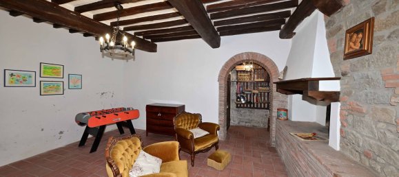 Apartamento de 10 habitaciónes en Cortona, Italy No. 44985 20