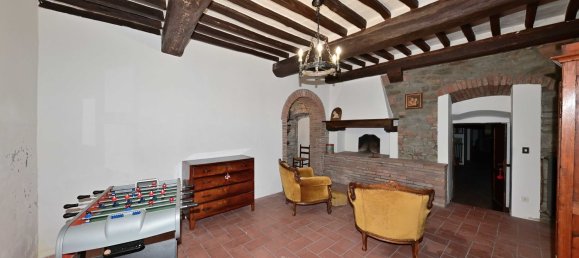 Apartamento de 10 habitaciónes en Cortona, Italy No. 44985 19