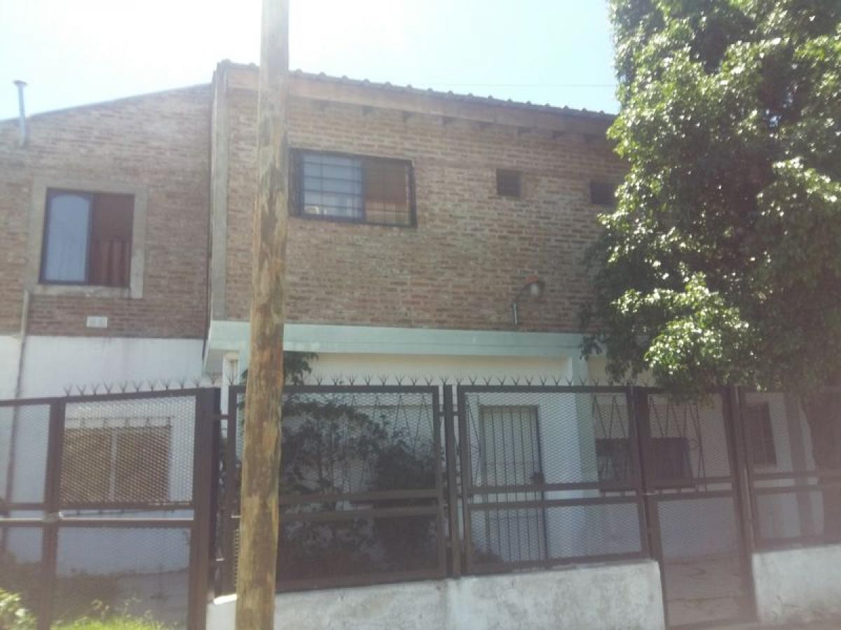 2 Schlafzimmer Haus in Jose C. Paz, Argentina, Nr. 89777