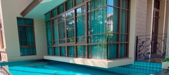 4 bedrooms Cafe / restaurant in Bangkok, Thailand No. 3374 5