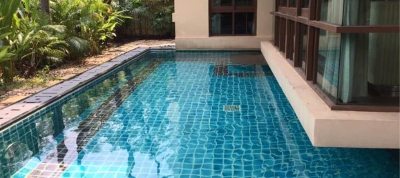 4 bedrooms Cafe / restaurant in Bangkok, Thailand No. 3374 6