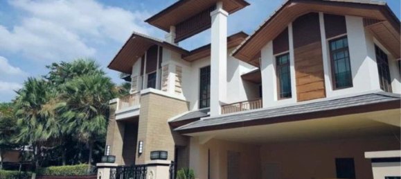 4 bedrooms Cafe / restaurant in Bangkok, Thailand No. 3374 3