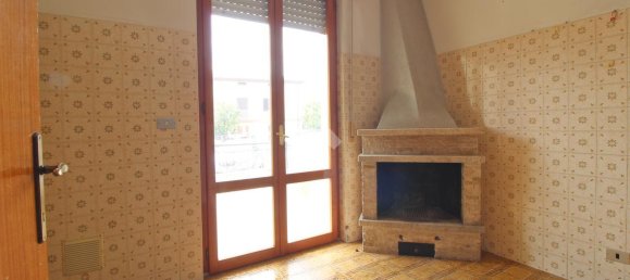 Apartamento de 2 habitaciónes en Giulianova, Italy No. 15507 33