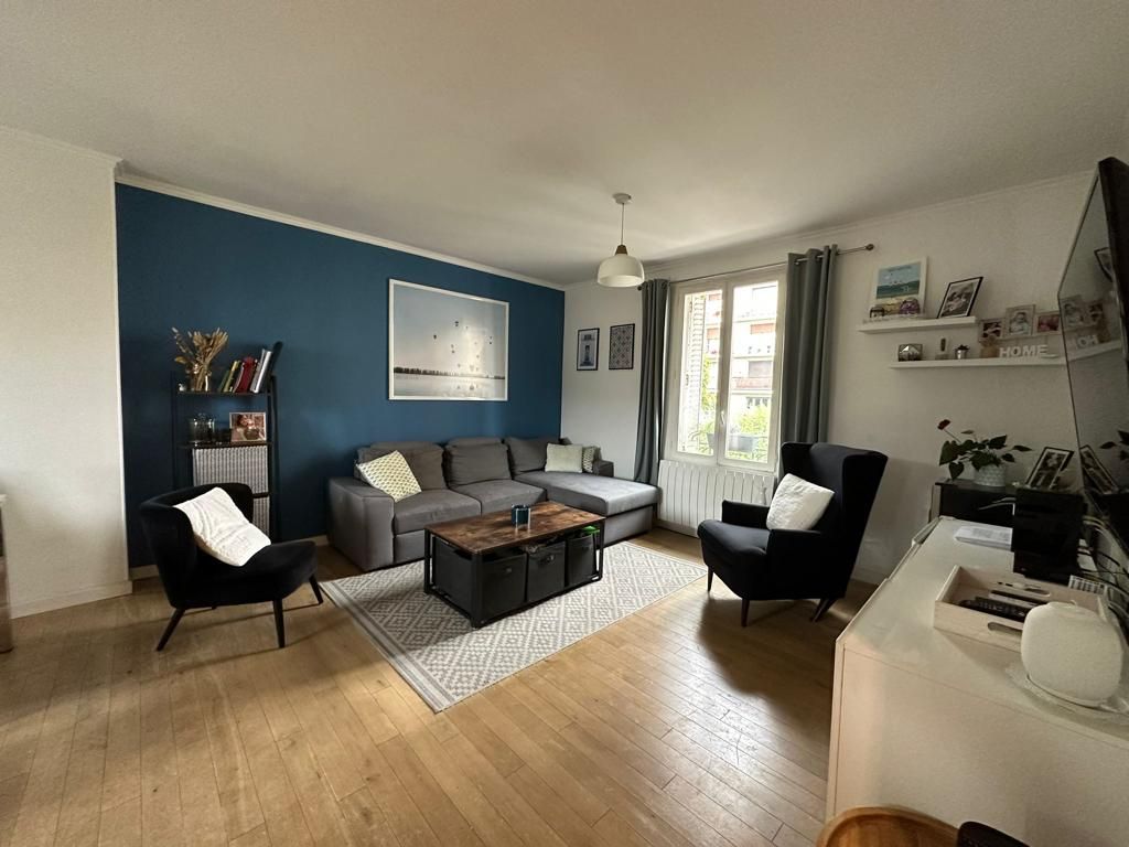 3 Schlafzimmer Doppelhaus in Asnieres-sur-Seine, France, Nr. 189253