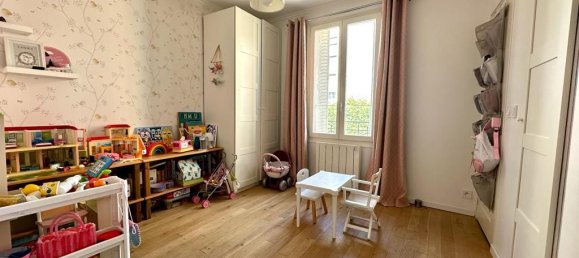 3 Schlafzimmer Doppelhaus in Asnieres-sur-Seine, France, Nr. 189253 6