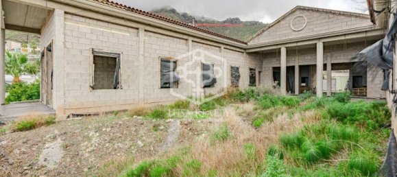 6 bedrooms Villa in Adeje, Spain No. 11391 8