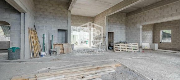 6 bedrooms Villa in Adeje, Spain No. 11391 3