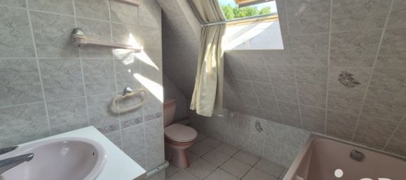 Casa de 3 dormitorios en Saint-Bris-le-Vineux, France No. 353328 14