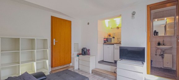 Parkplatz in Duisburg, Germany, Nr. 277650 3