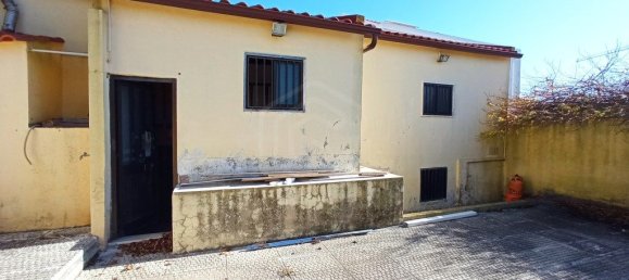 3 bedrooms House in Lisbon, Portugal No. 57232 6