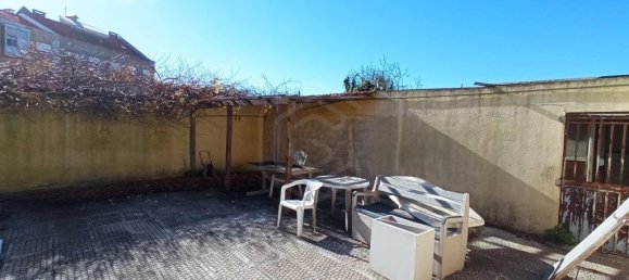 3 bedrooms House in Lisbon, Portugal No. 57232 10