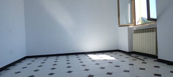 Apartamento T4 em Genoa, Italy N.º 329845 22