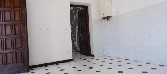 Apartamento T4 em Genoa, Italy N.º 329845 17