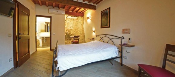 8 rooms House in Seggiano, Italy No. 141868 14