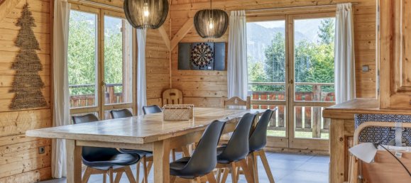 5 bedrooms Commercial property in Saint-Gervais-les-Bains, France No. 405 5