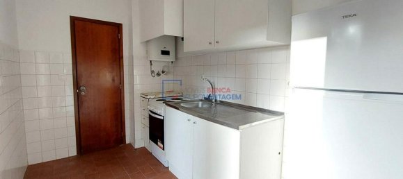 2 Schlafzimmer Wohnung in Rio de Mouro, Portugal, Nr. 230987 10