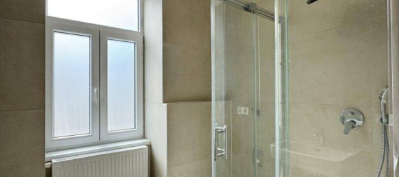 2 rooms Apartment in Hernals, Austria No. 155688 10