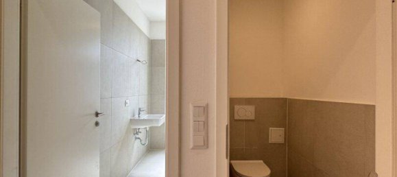 2 rooms Apartment in Hernals, Austria No. 155688 5