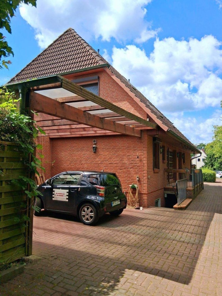 Adosado de 10 habitaciónes en Pinneberg, Germany No. 241904