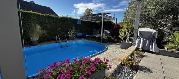 4 bedrooms Townhouse in Bergstrase, Germany No. 282598 9