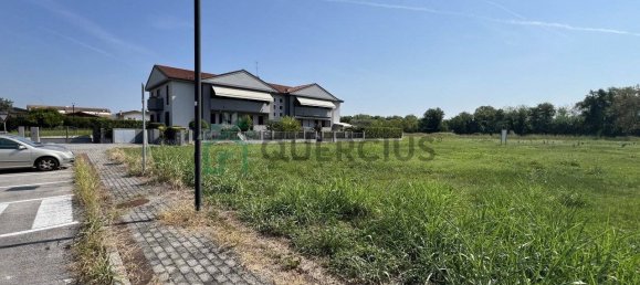 Terreno em Quarto d'Altino, Italy 1800 m² N.º 71332 5