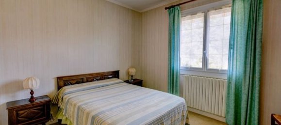 Casa de 5 dormitorios en Brive-la-Gaillarde, France No. 305329 5