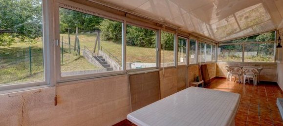 Casa de 5 dormitorios en Brive-la-Gaillarde, France No. 305329 6