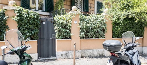 2 Schlafzimmer Wohnung in Rome, Italy, Nr. 374489 4