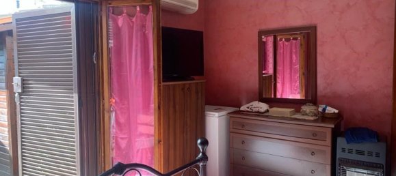 2غرفة شقة في Cave, Italy رقم 137034 9