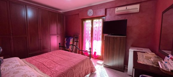 2غرفة شقة في Cave, Italy رقم 137034 33