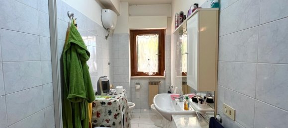 2غرفة شقة في Cave, Italy رقم 137034 31