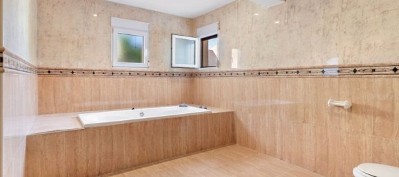 5 Schlafzimmer Haus in Alicante, Spain, Nr. 184752 47