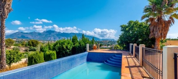 5 Schlafzimmer Haus in Alicante, Spain, Nr. 184752 12