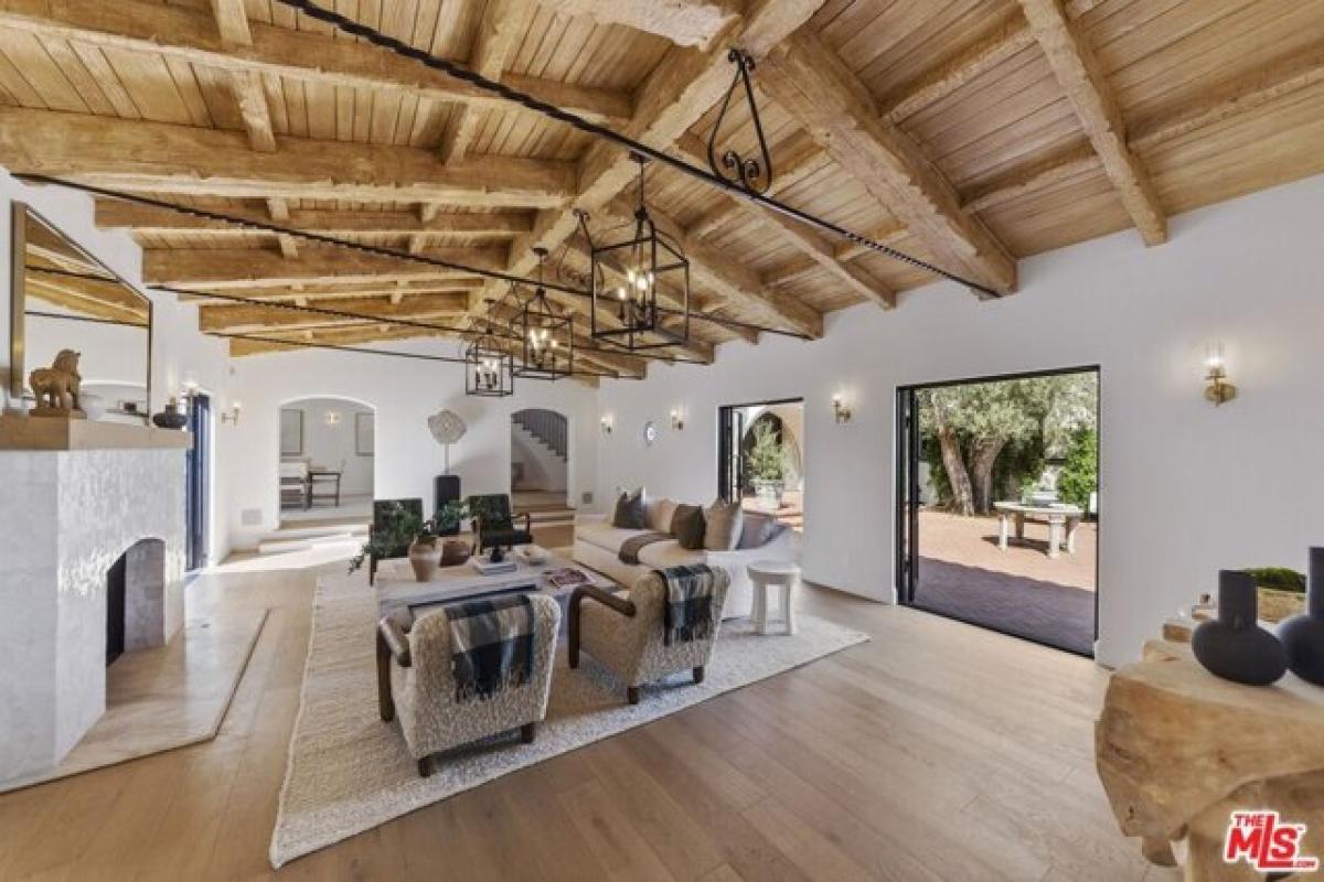 Casa T6 em Beverly Hills, USA N.º 394040