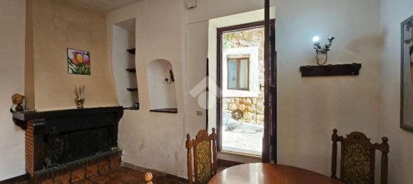 Квартира с 3 комнатами в Фьюджи, Италия № 205283 5