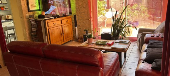 3 bedrooms House in Pissotte, France No. 103745 4