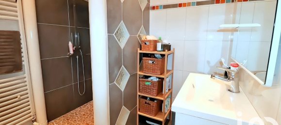 Apartamento de 4 dormitorios en Saint-Etienne, France No. 341167 18