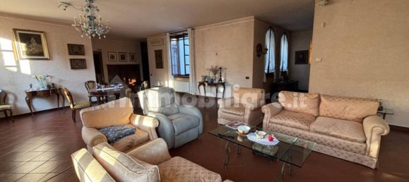 Ático de 2 dormitorios en Cremona, Italy No. 327770 13