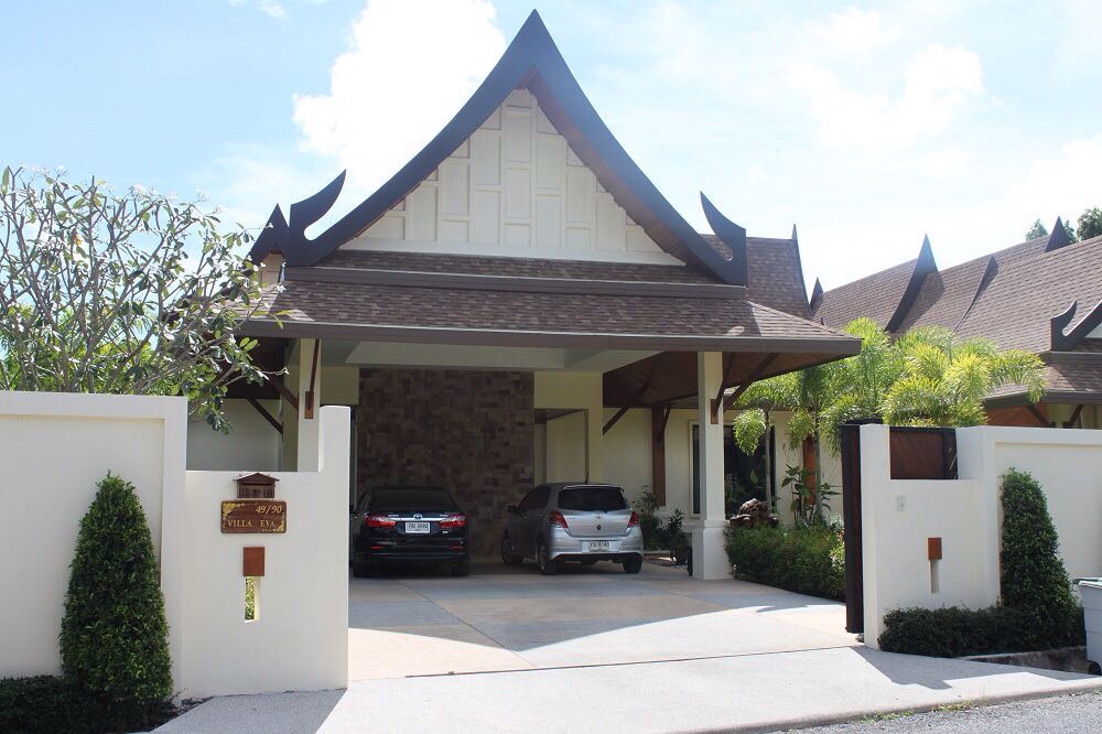 5 bedrooms Villa in Phuket, Thailand No. 3160