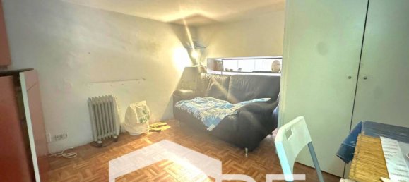 2 rooms Apartment in Rome, Italy No. 307418 6