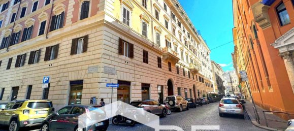 2 rooms Apartment in Rome, Italy No. 307418 10