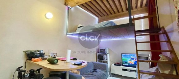 Estudio en Lyon, France No. 285302 2