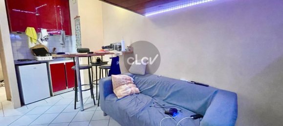 Estudio en Lyon, France No. 285302 3