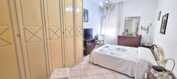 Apartamento T3 em Pistoia, Italy N.º 310835 10