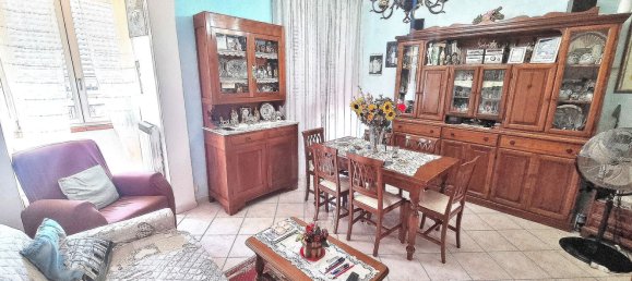 Apartamento T3 em Pistoia, Italy N.º 310835 3