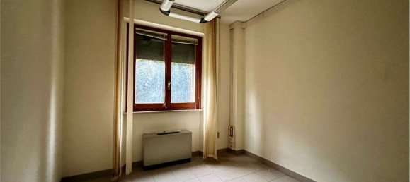 6 rooms Apartment in Ancona, Italy No. 150019 19